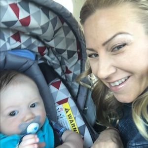 Meet your Posher, Desiree